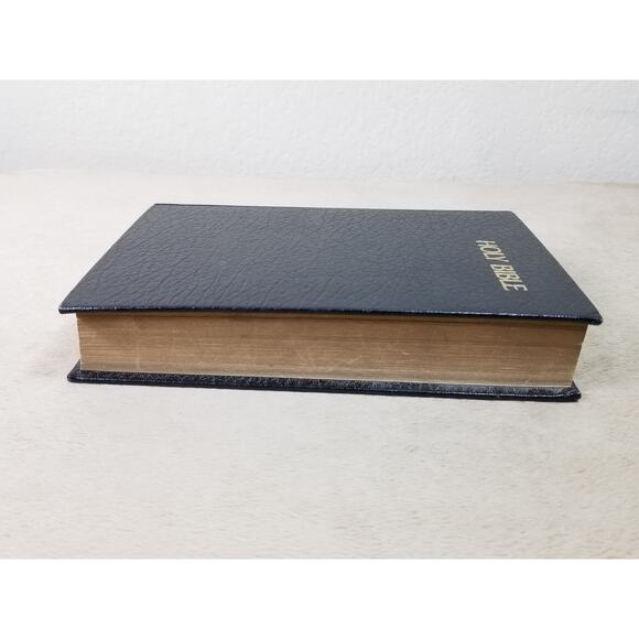 Holy Bible King James Version 1973 Old And New Testaments Printed USA - Black - Picture 8 of 12